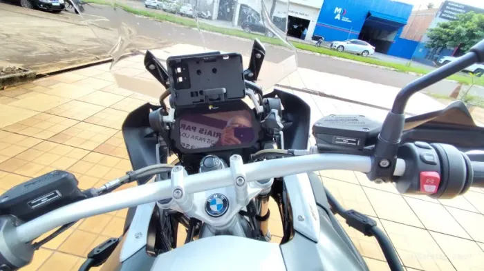 BMW R1250GS - TROCO POR V STROM 1050,NC750, VERSYS 650T