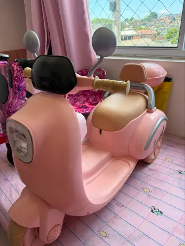 Motinha elétrica infantil