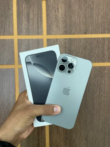 iPhone 16 Pro Max 512gb