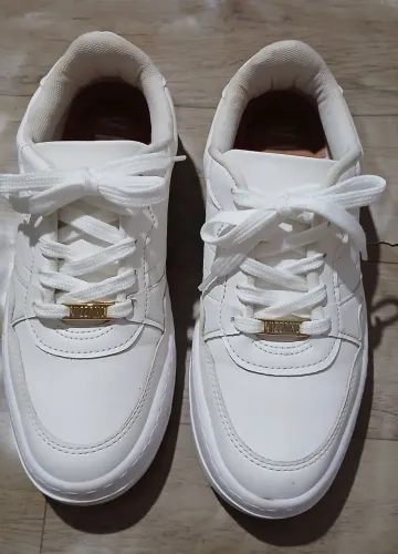 Tênis feminino Vizzano