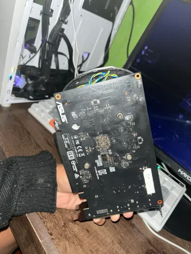 GTX 1650 4G ASUS (leia anuncio)