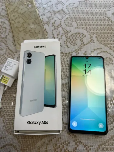 Celular Samsung A06