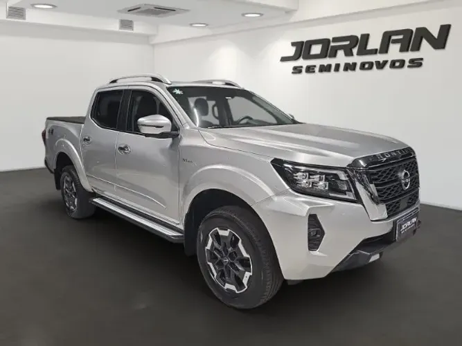 Nissan Frontier Plati. CD 2.3 Bi-TB Dies.aut. 2024