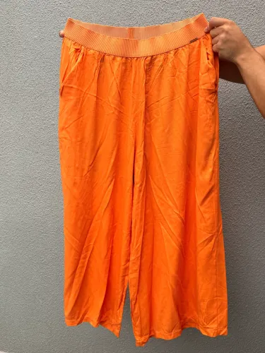 Short Feminino Laranja Cintura Alta com Elástico - Tam G