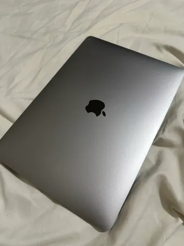 MacBook Air M1