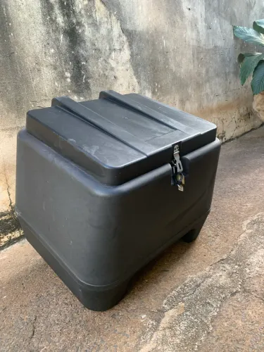 Baú 80 litros com suporte Chapam/ para todas Cg titan 125 