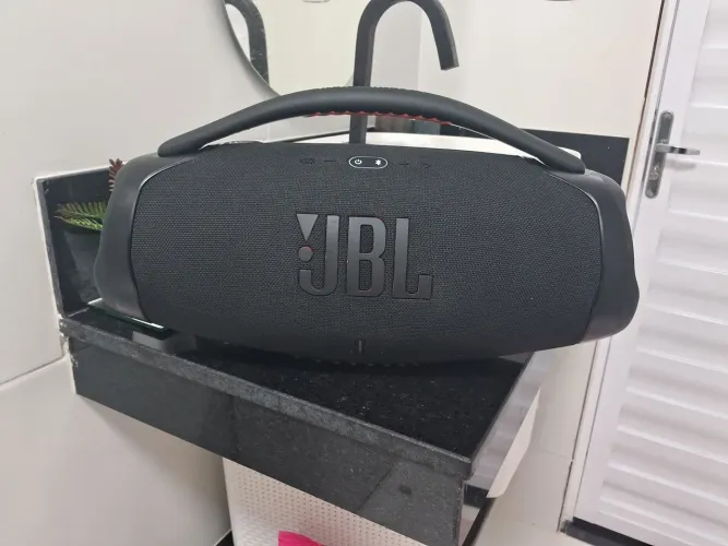 O botão do volume + não esta funcionando, porém dar pra aumentar tranquilo pelo celular