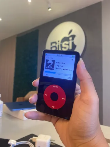 iPod U2