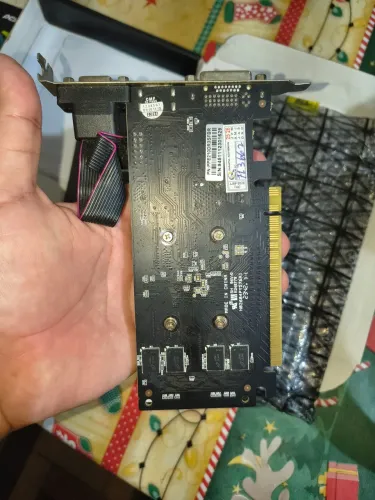 Vendo Placa de vídeo 1GB