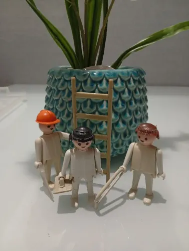 Playmobil trow anos 80 construtores conforme foto