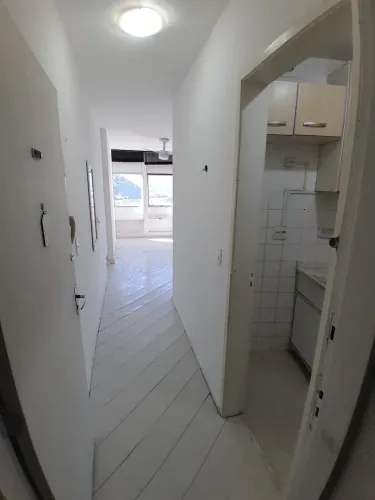 Aluga-se imóvel de 1 quarto na Barra da TijucaAluga-se imóvel de 1 quarto na Barra da Tiju