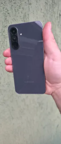 Samsung Galaxy a56 256gb chip 1 off
