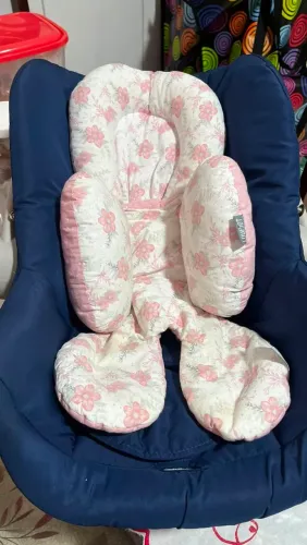 BEBE CONFORTO SEMINOVO USADO POUCAS VEZES