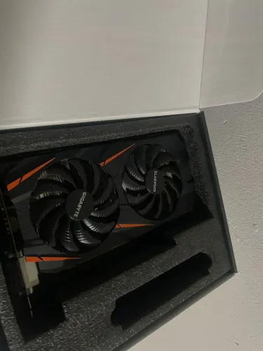 GeForce® GTX 1060 WINDFORCE OC 3gb
