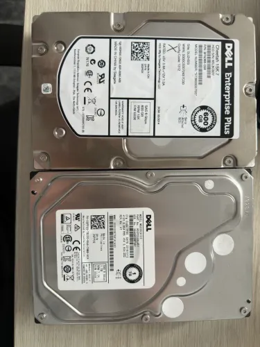 Lote com 22 HDs SAS Dell 600GB 15K - Sucata/Peças/Recuperação