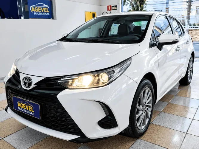 Toyota Yaris XS Sedan 1.5 Flex 16V 4P Aut. 2023