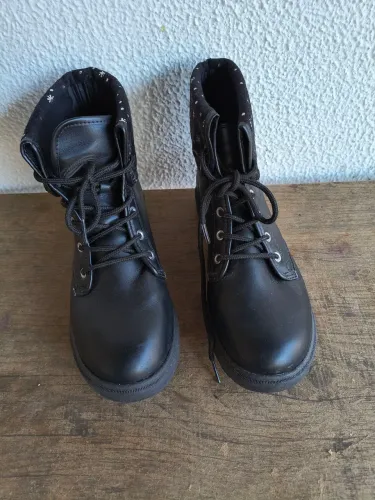 Bota infantil molequinho 34
