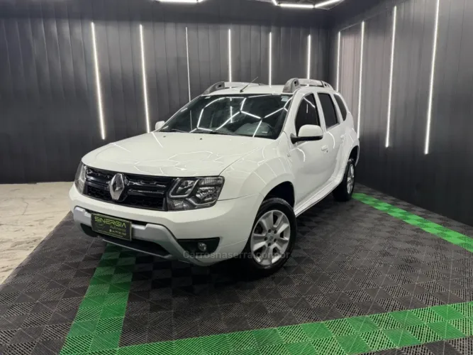 Renault Duster Dynamique 2.0 Hi-flex 16V Aut. 2016