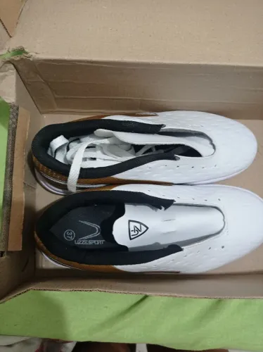 Vendo chuteira
