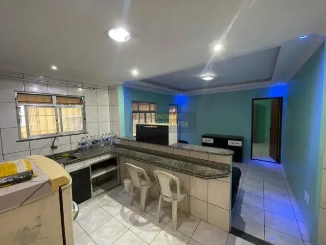 **EXCELENTE OPORTUNIDADE PARA MORAR OU INVESTIR!**