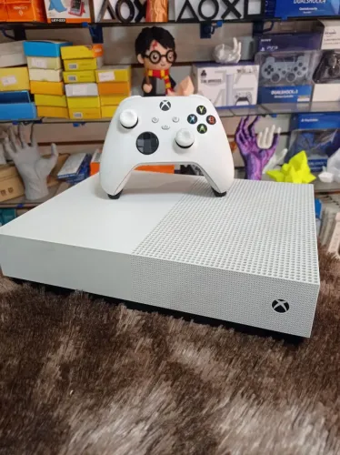 XBOX ONE S