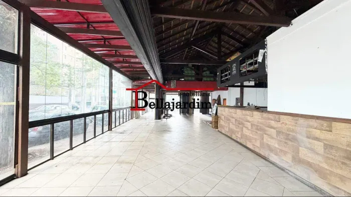 Salão Comercial 400m² á venda no Bairro jardim em Santo André /SP