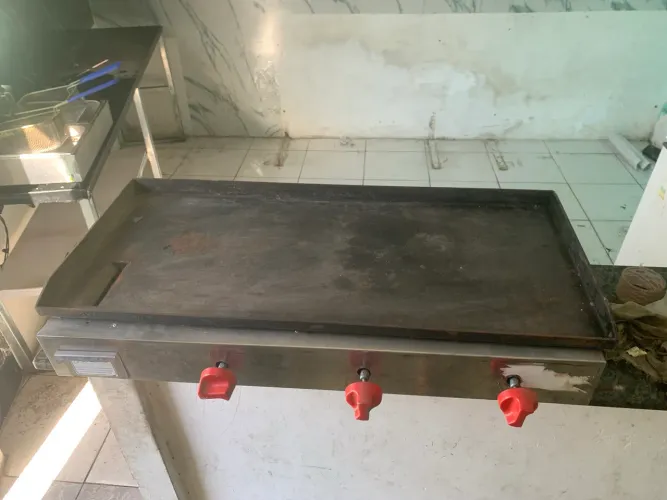 Chapa Profissional a Gás MetalCubas - 1,10 m | 3 Queimadores