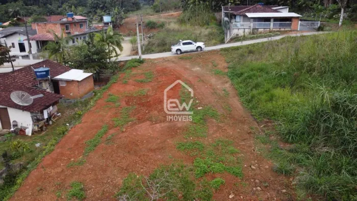 Lote com 516m² em Massaranduba, SC