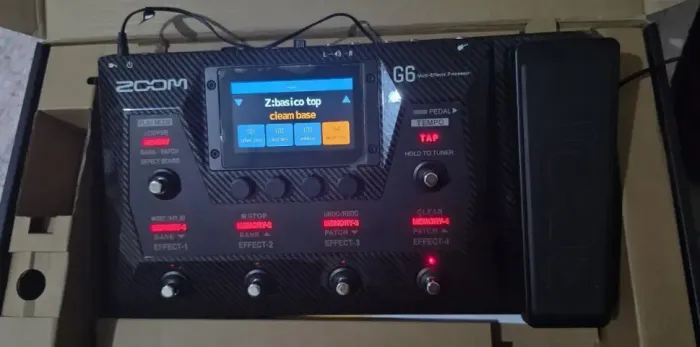 pedaleira zoom g6
