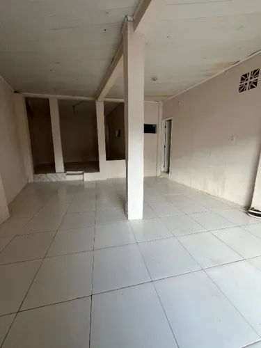 LOJA COMERCIAL 50m ITAPUAN KM 17