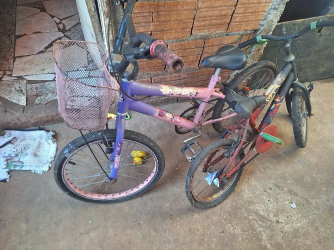 Bicicletas pra arruma