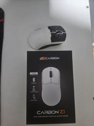 Mouse carbon z1 na caixa