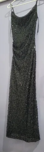 Vestido preto brilhante PP da marca City- - usado apenas uma vez