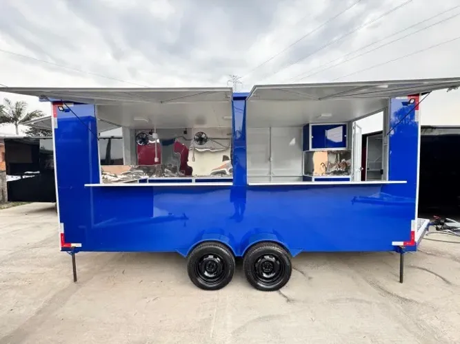 Trailer de Lanche Food Truck