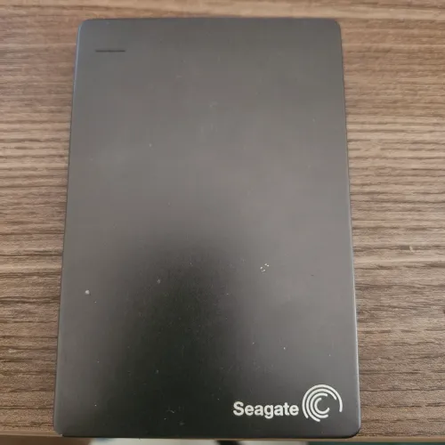 HD externo portátil. Seagate. 1 TB