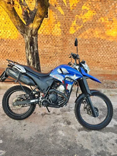 Lander 250