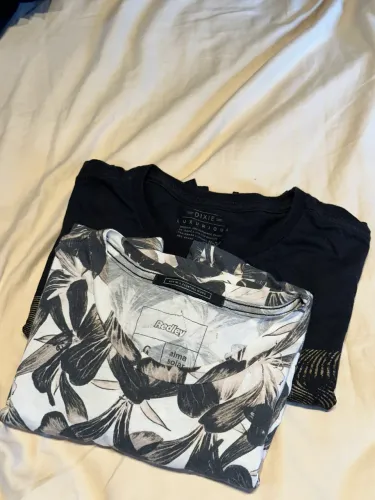 Kit 2 camisas G (Redley e Dixie)