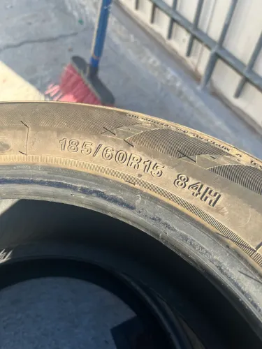 2 Pneu 100 cada um