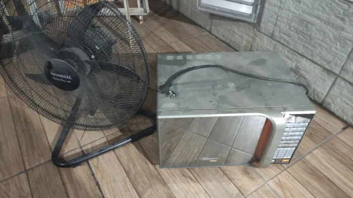 Microondas e ventilador