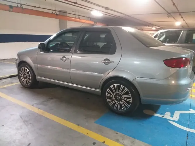 Jogo rodas originais do Fiat Punto aro 16 com pneus novos. 