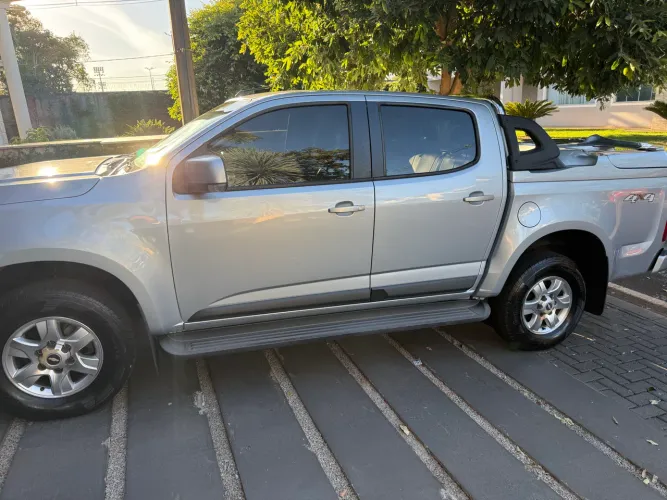 Chevrolet S10 Pick-up LT 2.8 TDI 4X4 CD Diesel AUT 2013