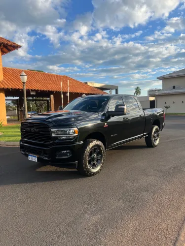 Ram 2500 Laram. 6.7 Night ED. TB CD 4X4 DIE 2023