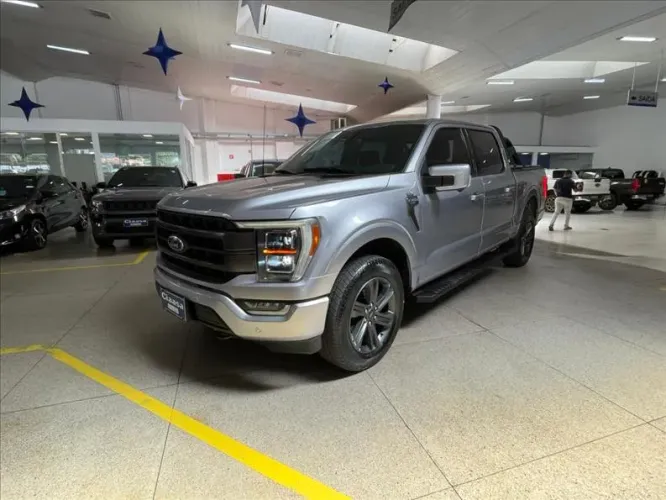 Ford F-150 Lariat 4X4 5.0 V8 2023
