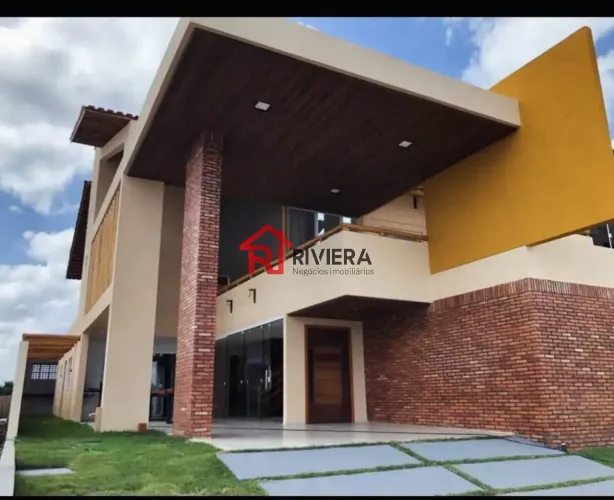 Casa de luxo em condomínio em Santo Amaro, 4 suítes, 5 banheiros, 310m² de área. Imperdíve
