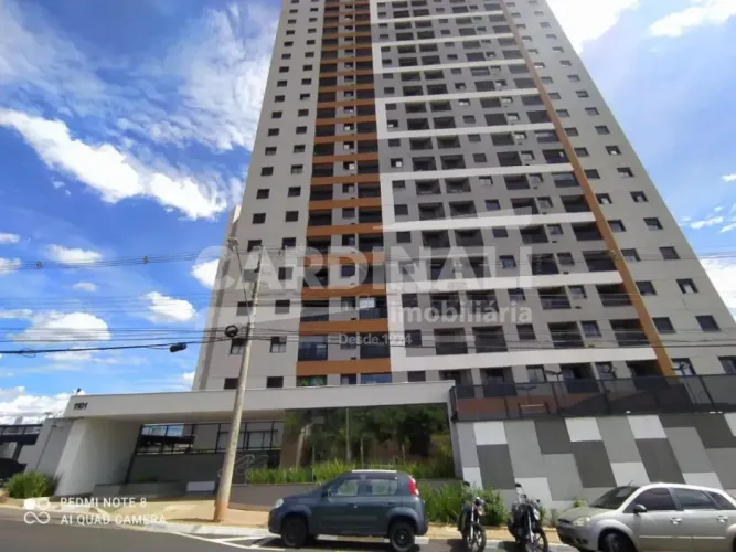 Lindo apartamento mobiliado à venda no Edifício Attuale.