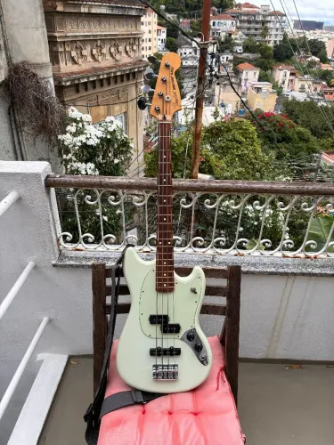 Fender Mustang Bass PJ Player II