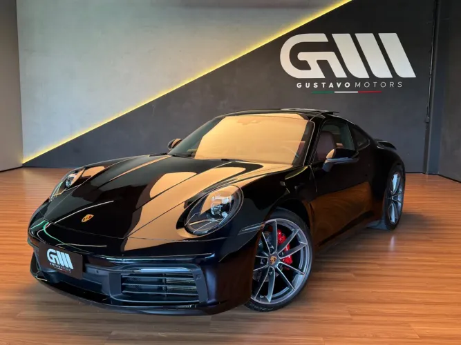 Porsche 911 Carrera 3.0 24V H6 PDK 2021