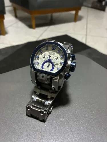 Relógio Invicta Zeus Magnum
