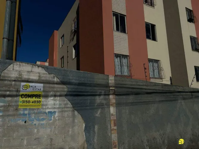 Apartamento 2 quartos (fundo) à venda no Flávio Marques Lisboa | 51,72 m², vaga e armários