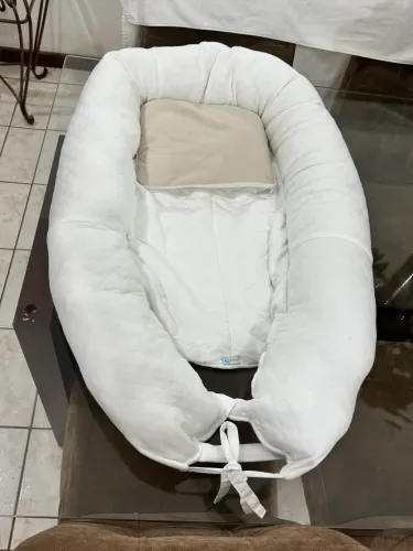 Ninho para bebê Dormir . 